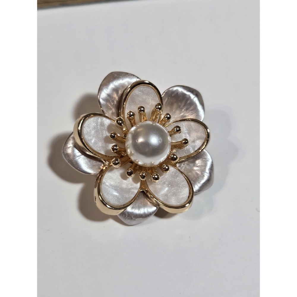 Light Pink Pearlescent Floral Gold-Tone Brooch